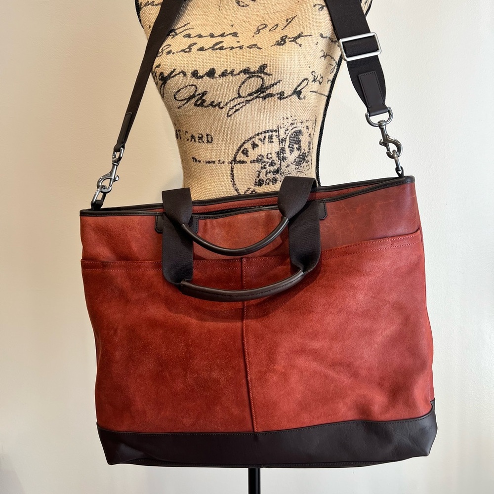 Coach CAMDEN LEATHER SUPPLY BAG
COACH F71347 GM/RUST/DARK-BROWN
Men's Bag - Picture 2 of 14